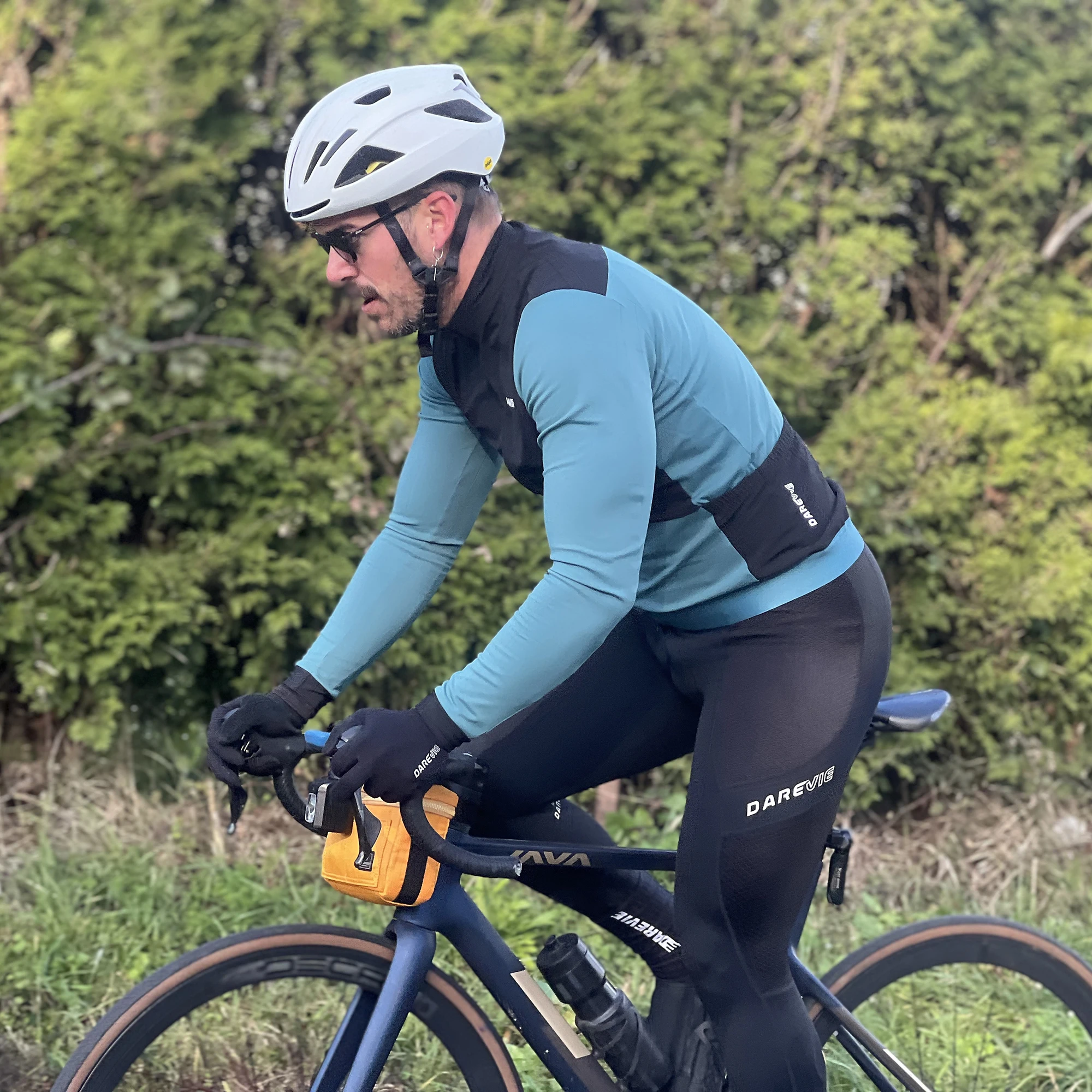 Thumbnail 4 - #1 Best Comfort Cycling Gloves to Buy In 2026