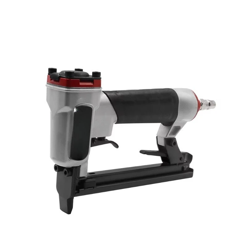 

Pneumatic stapler, with strong force, for fast air stapler guns and staples