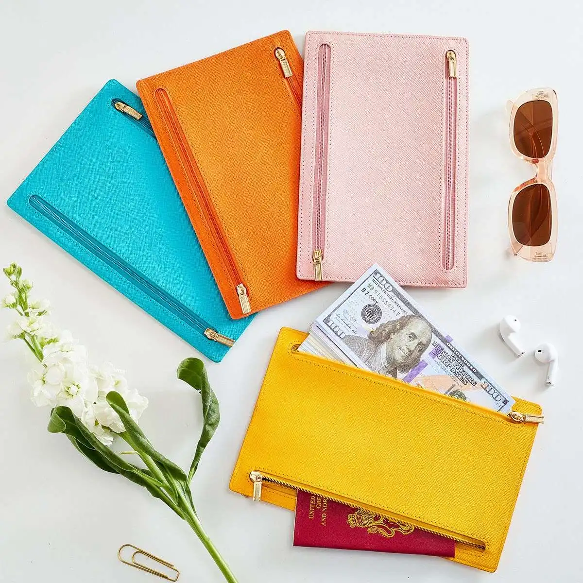 Portfel podróżny na paszport, miękka powierzchnia, sztuczna skóra, zapinany na zamek, etui na dokumenty, portmonetka, etui na prawo jazdy, akcesoria do przechowywania w samochodzie.
