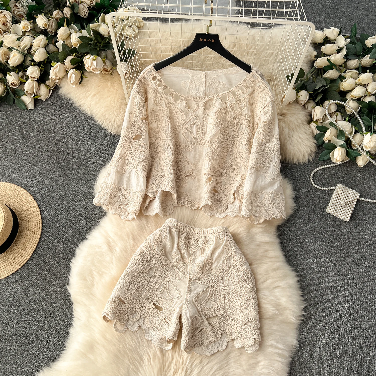 

Женский богемный вязаный крючком цветочный костюм, женский элегантный тропический пляжный костюм Holidat, топ, шорты, комплекты, блузка с длинными рукавами, рубашки, шорты, наряд