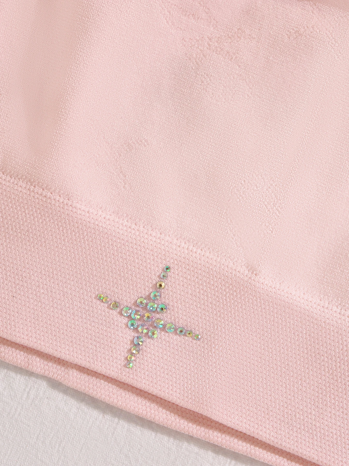 Pantalones triangulares de cintura media sin costuras de 5 piezas, suaves y cómodos, sexys y elegantes con diseño de diamantes de imitación para ropa interior de mujer,