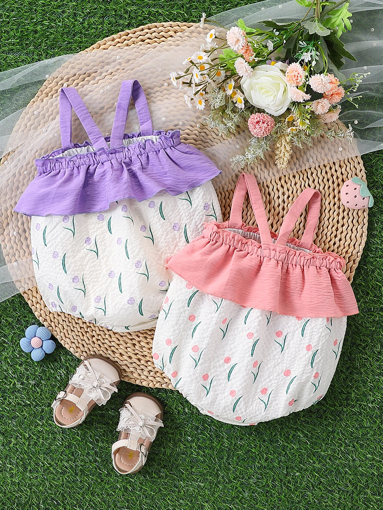 2-piece combination set for baby girls, refreshing and comfortable, flower printed patchwork camisole triangle jumpsuit, summer