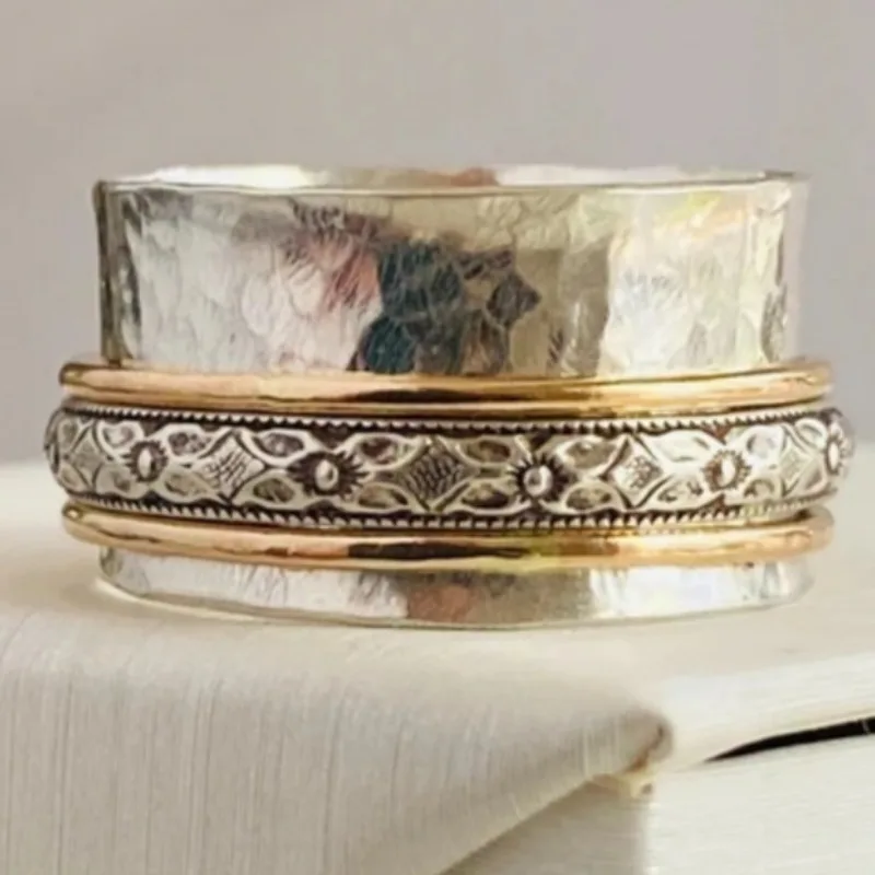 Vintage Handgeschnitzter Breiter Damenring Zweifarbiges Metall Geometrisches Design Tägliches Tragen Party-Schmuck Jubiläumsgeschenk