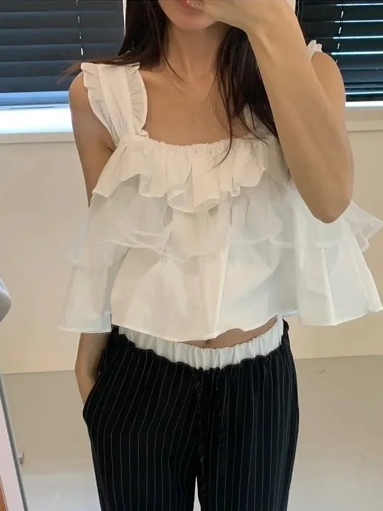 

Модный женский летний топ без рукавов с оборками и эффектом многослойности, для улицы, с омолаживающим дизайном, трендовый, 100% хлопок, свободный крой