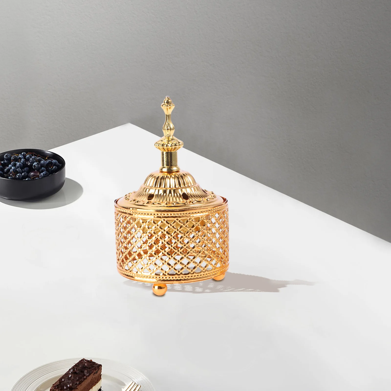 

1Pcs Metal Incense Burner Decor for Living Room Study Bedroom Yoga Meditation Space Luxury Censer Ornament Desktop