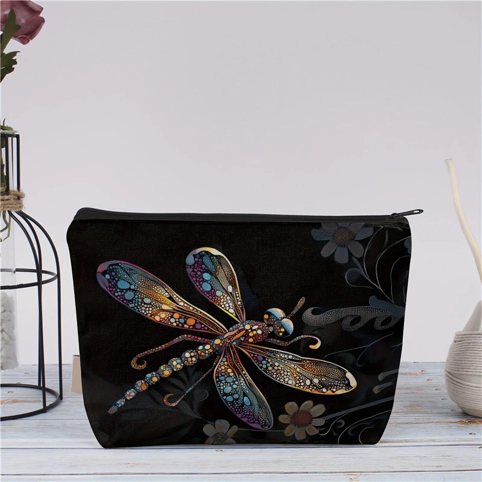 A dragonfly pattern cosmetic bag-cute multifunctional zipper handbag, jewelry storage bag