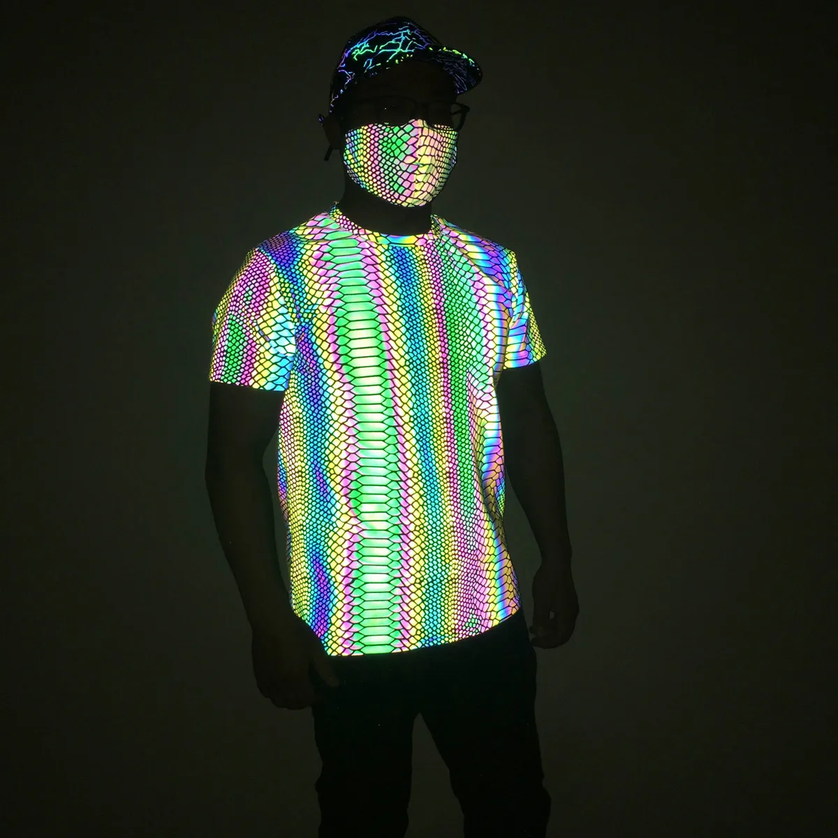 Holographic Reflective Rainbow 