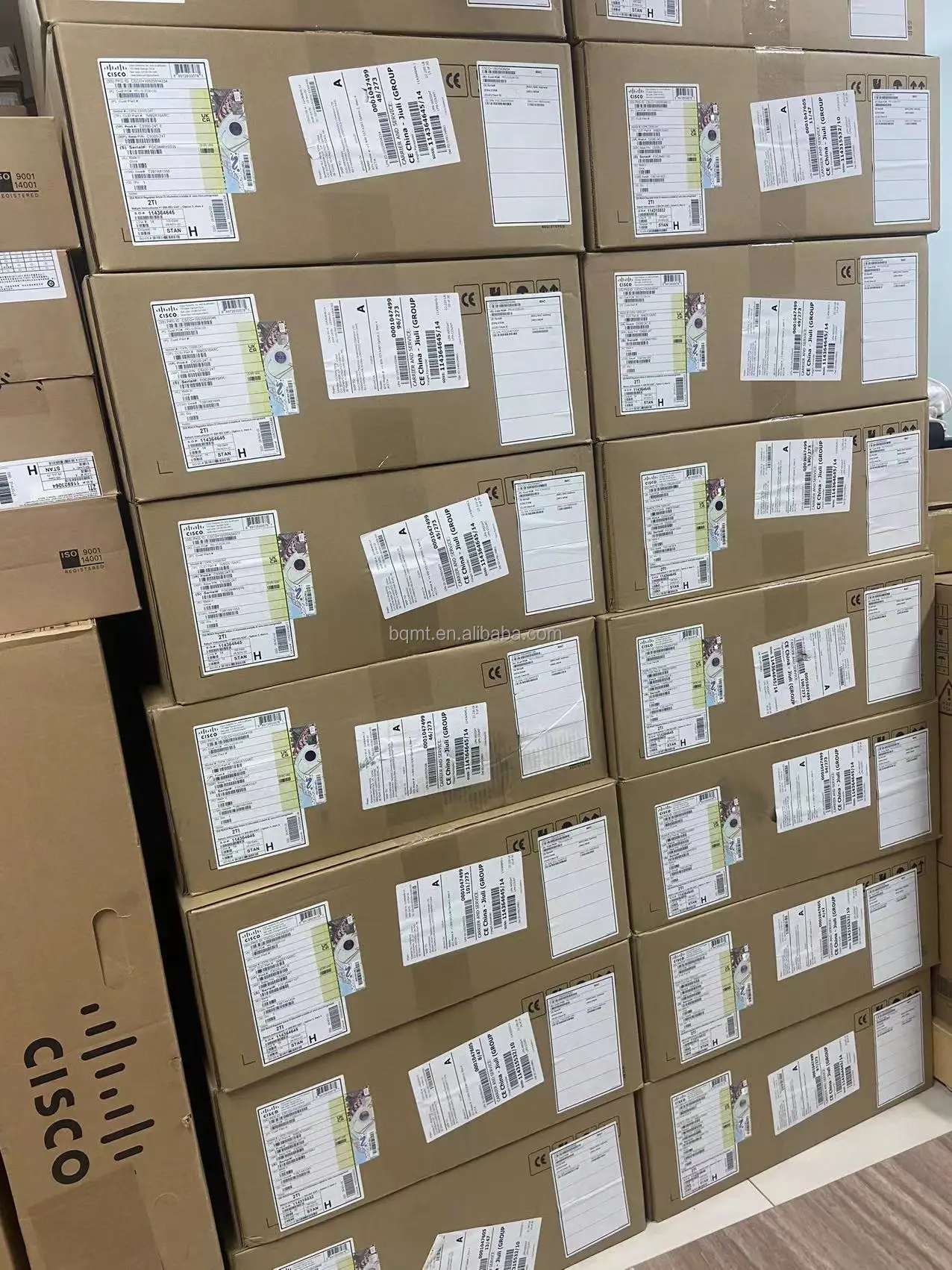 Cisco Brand 48x Port 2.5G UPOE Network Switch C9300-48UXM-E Smart Function Ethernet Communication Sealed 12 MGig Switch Stock!