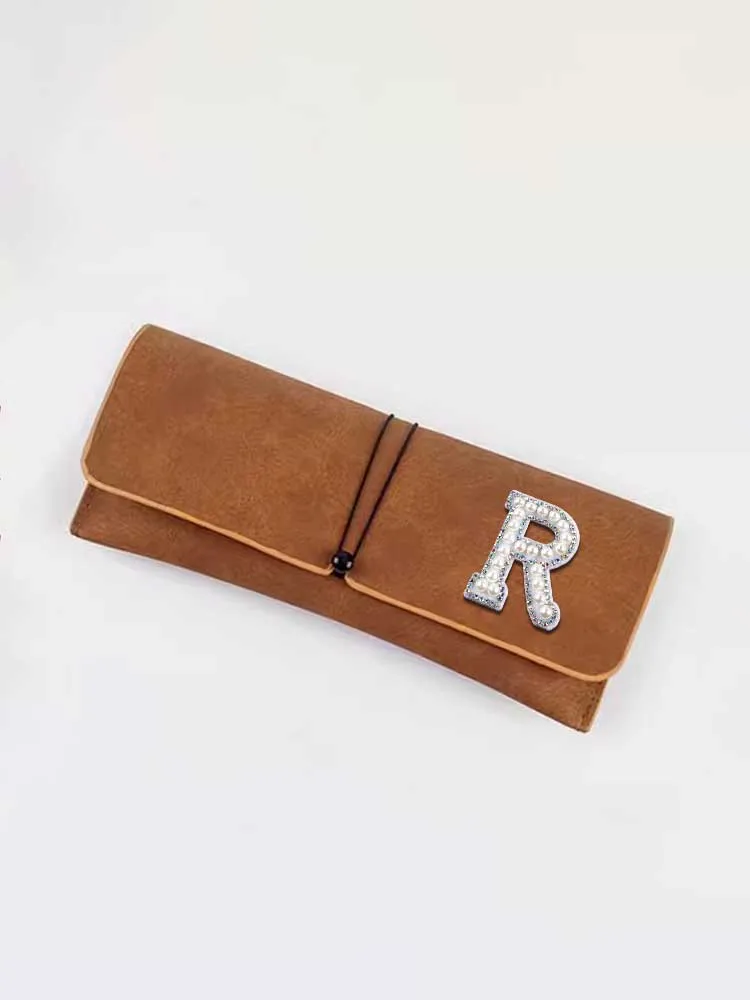 

Customized Women's Eyewear Cases: Anti-Stress PU Leather Personalized Customer NameGem & Metal Inspired Alphabet Craft