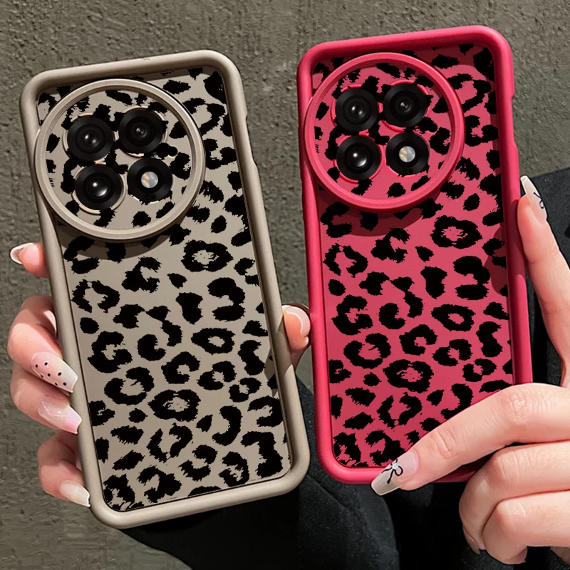 Leopard Print Patte…