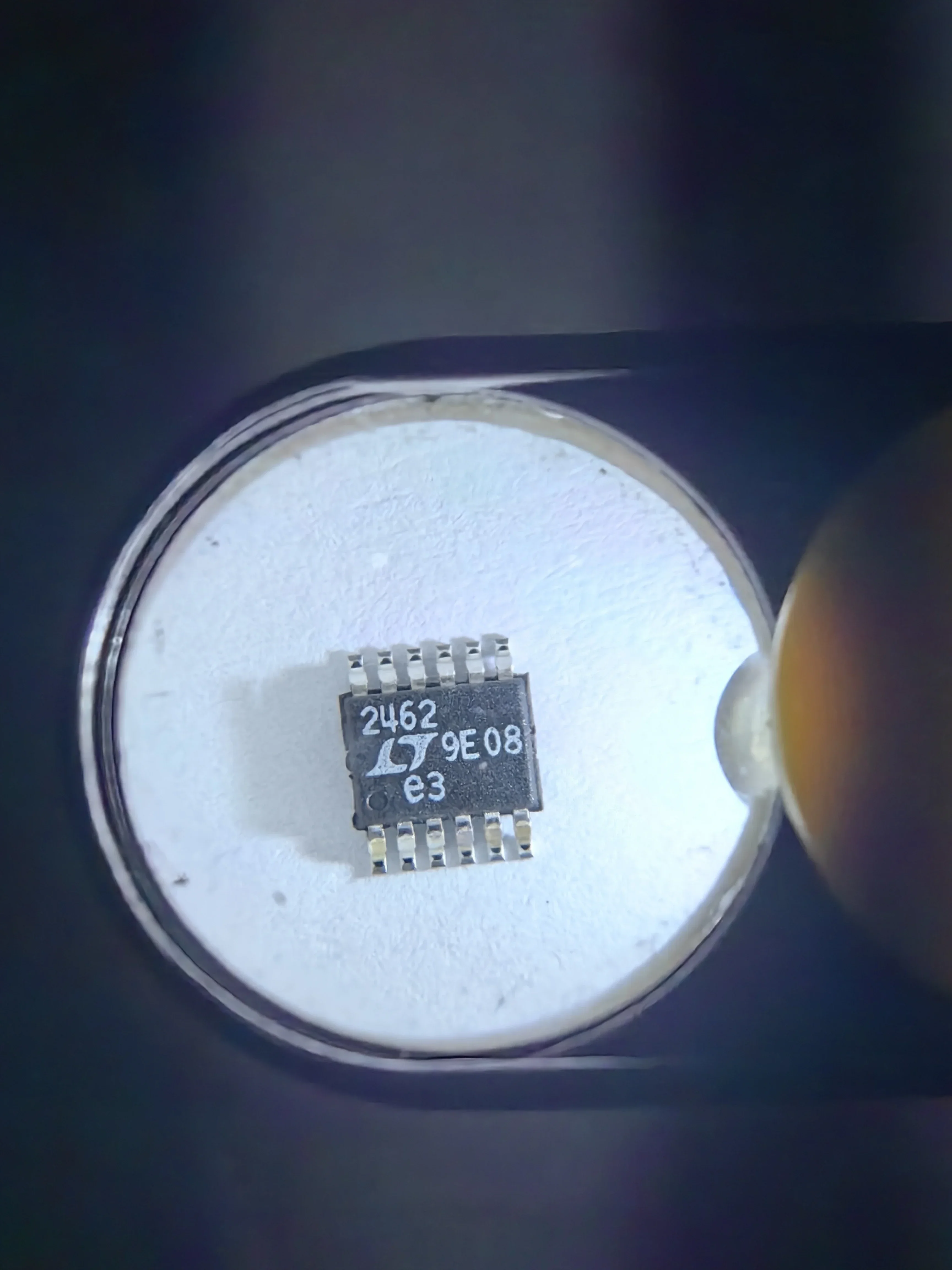 LTC2462CMS LTC2462IMS LTC2462CDD LTC2462IDD LTC2462 - Ultra-Tiny, 16-Bit ADCs with 10ppm/C Max Precision Reference