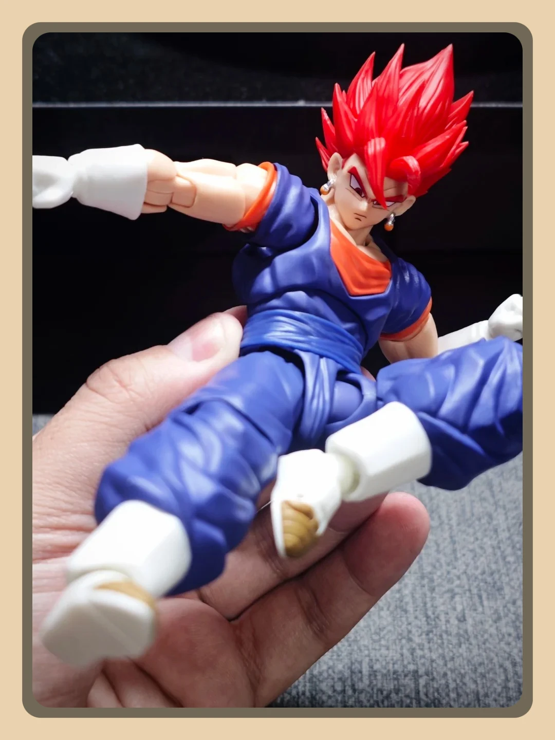

2025 New Oc Bejite Shf Dragon Ball with Yellow, Black and Red Hair Finished Products Movable 3.0 Body and The Hand-made Figure