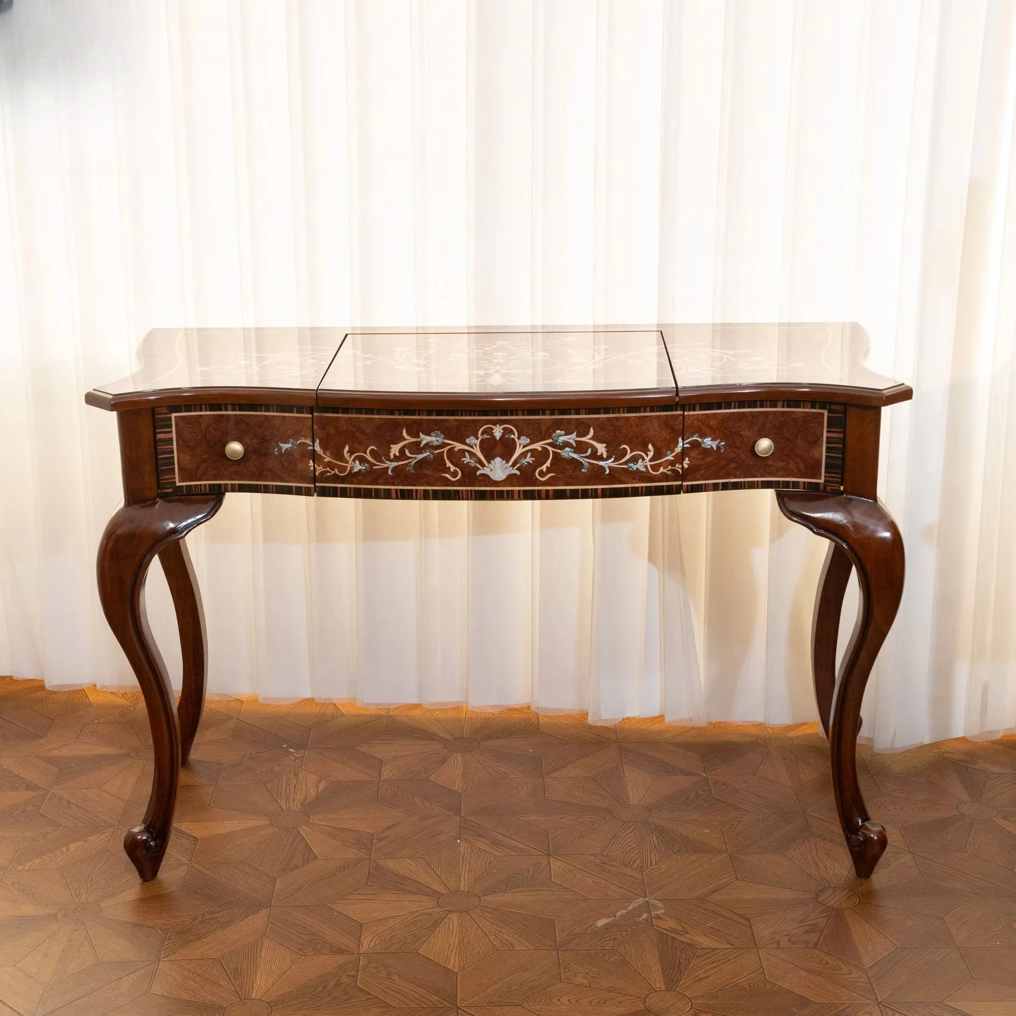 American Elegant Dressing Table Solid Wood Noble Mirror Dressing Table for Villa Locker Bedroom Hotel Bedroom Dresser