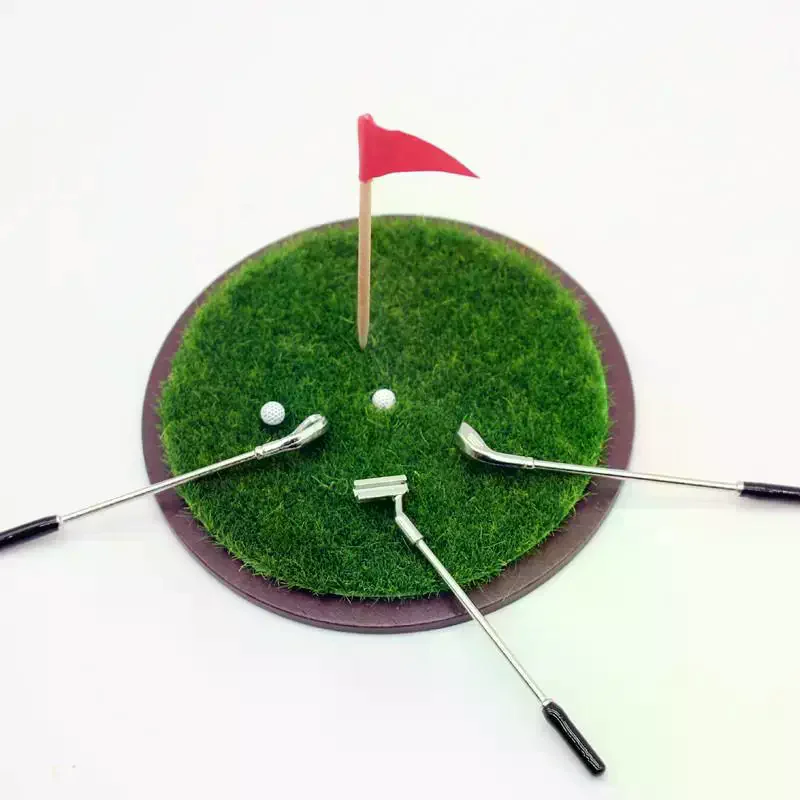 7 stks/set Poppenhuis Mini Golf Club Grasland Model Set Meubels Accessoires Voor Poppenhuis Decor Kids Fantasiespel Speelgoed Gift