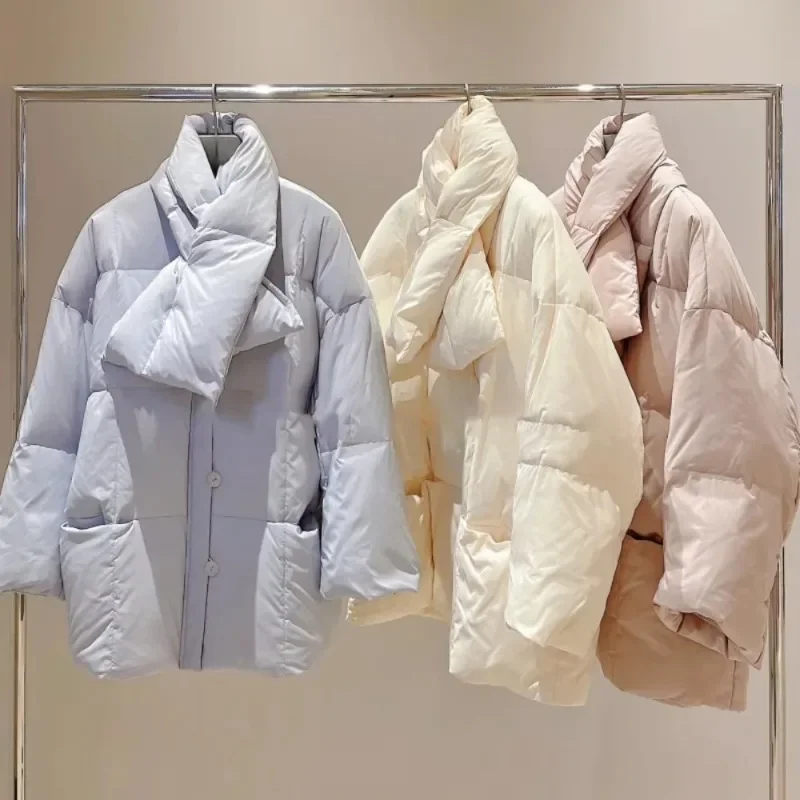 Piumino d'anatra bianco giapponese allentato Abrigos Invierno 2025 Capispalla donna Inverno Nuova sciarpa Giacca Pane Parka Cappotti caldi addensati