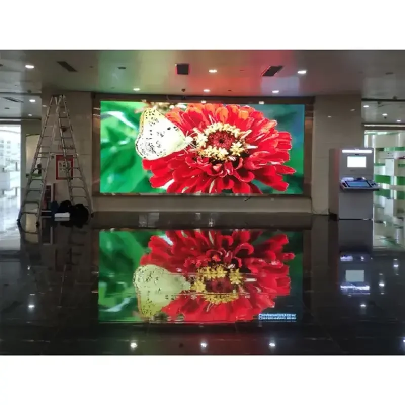 Layar LED Tahan Air Kustom Pasokan Langsung Pabrik P4 HD Layar Warna Penuh Dalam Ruangan Dapat Disesuaikan