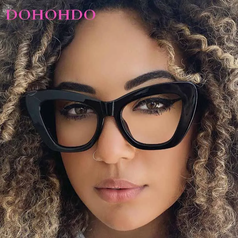 

Oversized Vintage Cat Eye Women Sunglasses Trendy Luxury Brand Designer Men Sunglass Outdoor Travel Eyewear Female UV400 Очки