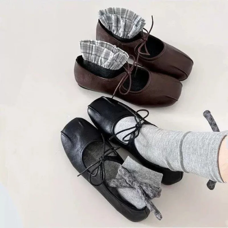 

Soft Leather Version~French-style women's shoes2026New versatile black leather ballet shoes, vintage Mary Jane shoes