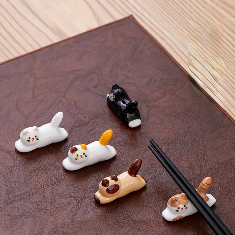 Cute Cat Ceramic Chopsticks Holder Japanese Style Chopstick Rack Suit Stand Crafts Home Kitchen Tableware Decoration Ornaments