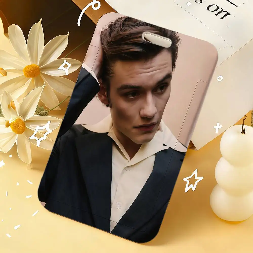 

Чехол-держатель для студенческих и проездных карт Actor L-Louis P-Partridge с ремешком на шею