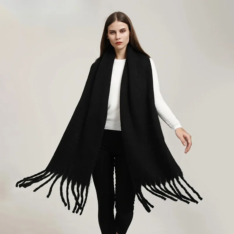 Fashion High-End Christmas Cold Scarf| Autumn and Winter New Plush Thickened Warm Shawl, Solid Color Warm Scarf, Couple Scarf, Valentine'S Day Decorative Gifts, Hand Wash or Professional Dry Clean