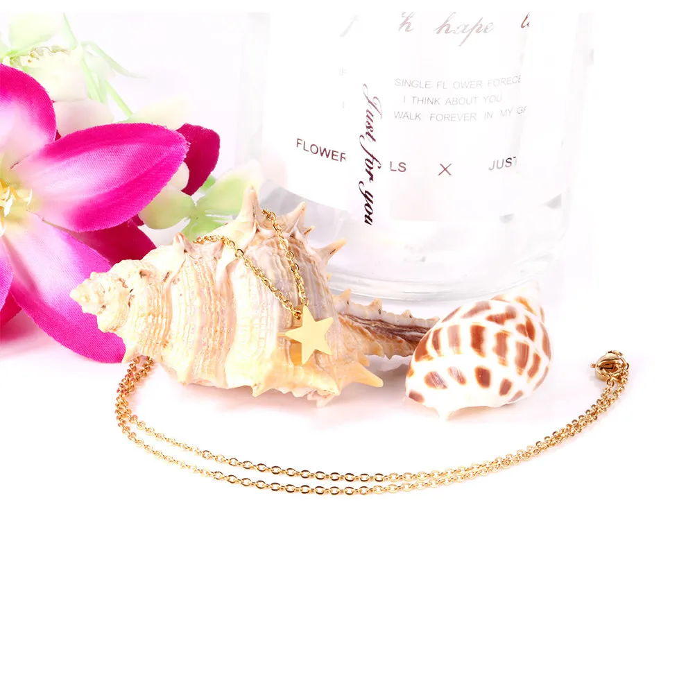 Creative Star Necklace Golden Pendant Delicate Clavicle Chain Fashion Jewelry Woman Accessory Perfect for Party Graduation