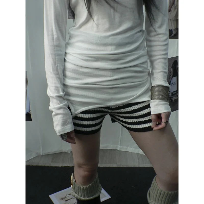 Modieuze retro gesplitste gestreepte stretch slanke elastische hoge taille gebreide casual veelzijdige gepersonaliseerde shorts voor dames