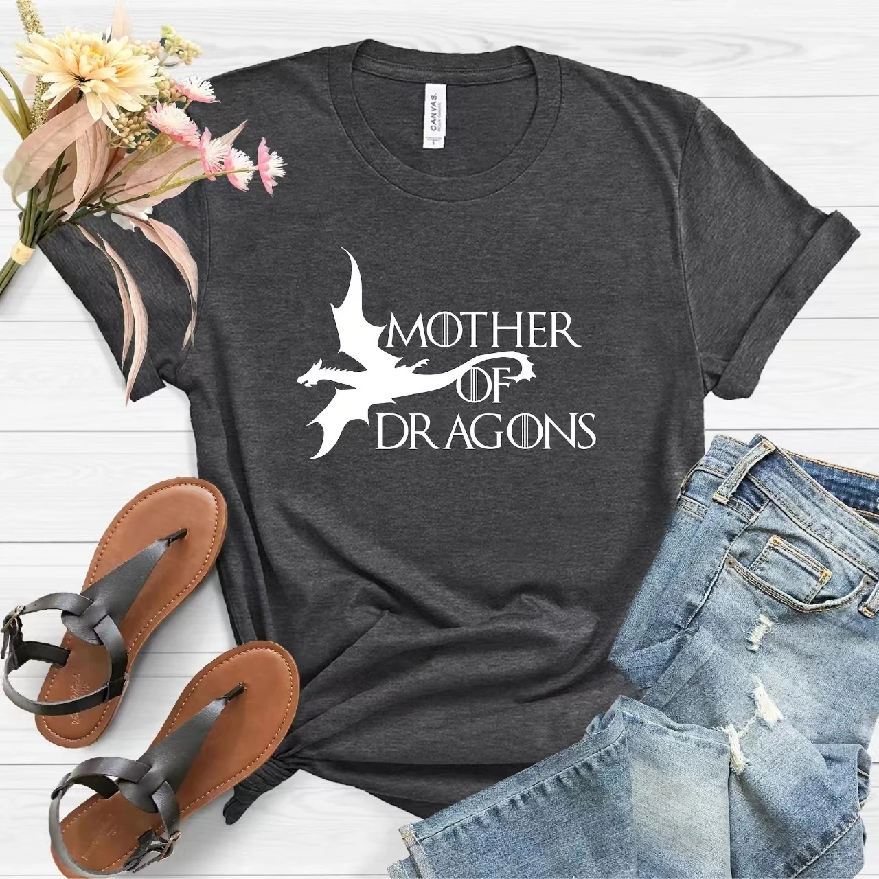 Mother of Dragons Slogan Women T-shirt Cartoon Pterosaur Print Female Shirt New Hot Sale Trend Mother\'s Day Individuality Tee