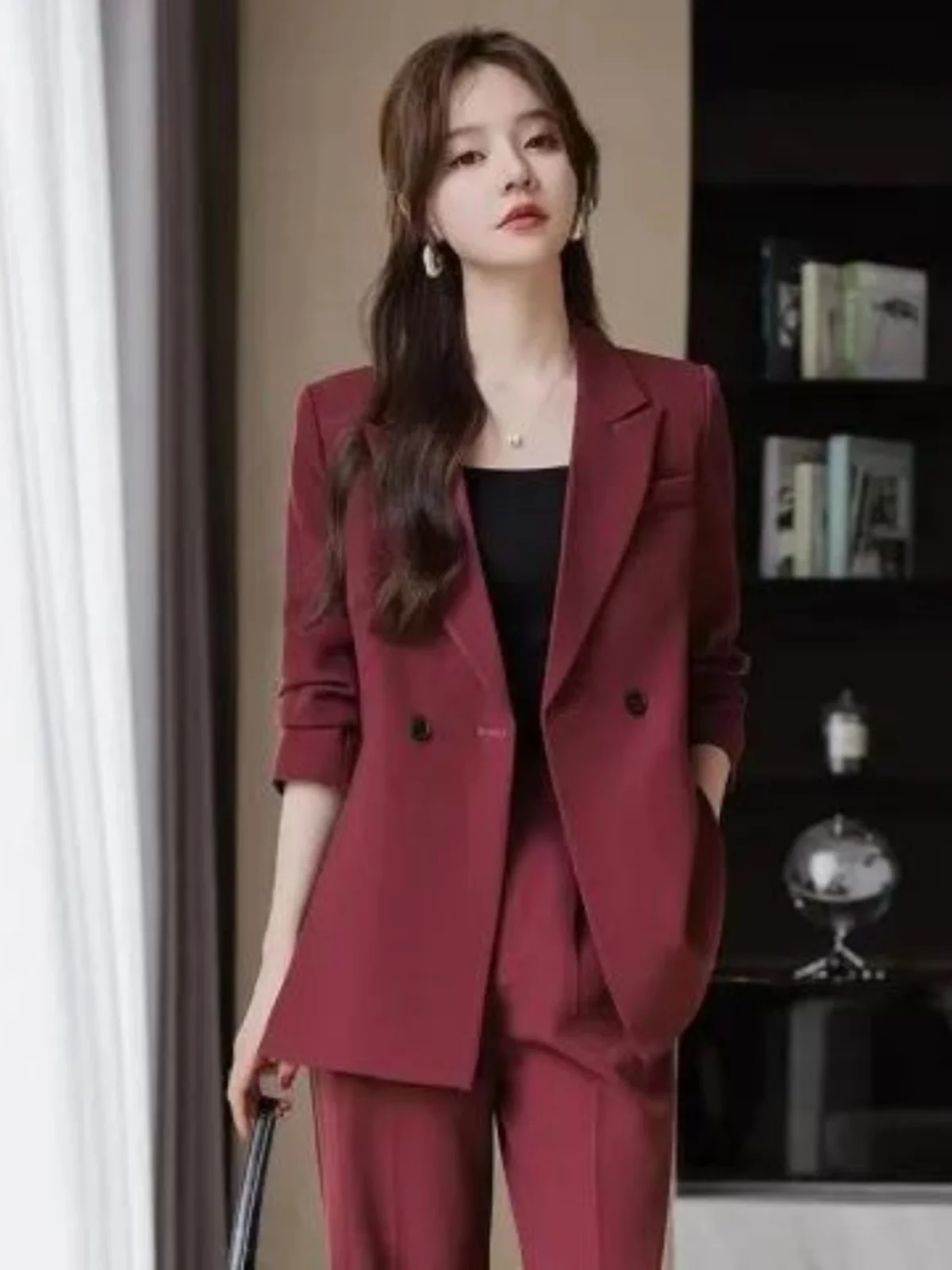 

Повседневный комплект костюма большого размера, женский весенне-осенний свободный комплект с широкими брюками высокого класса Faion, комплект из двух предметов