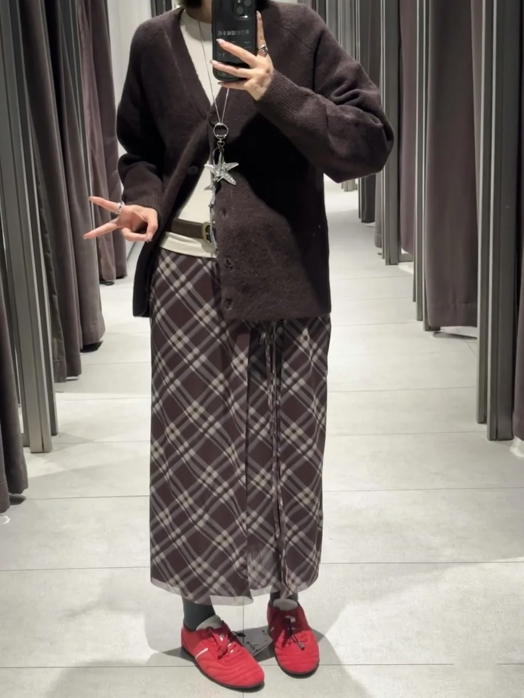 

Spring Summer 2025 New Plaid Silk Me f Skirt Long Straight Tube Women's Faion High Waist A-Line Skirt Polyester Fiber