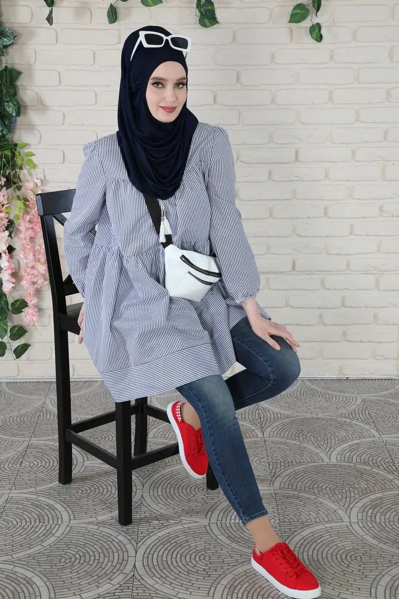 Design penteado osso azul marinho