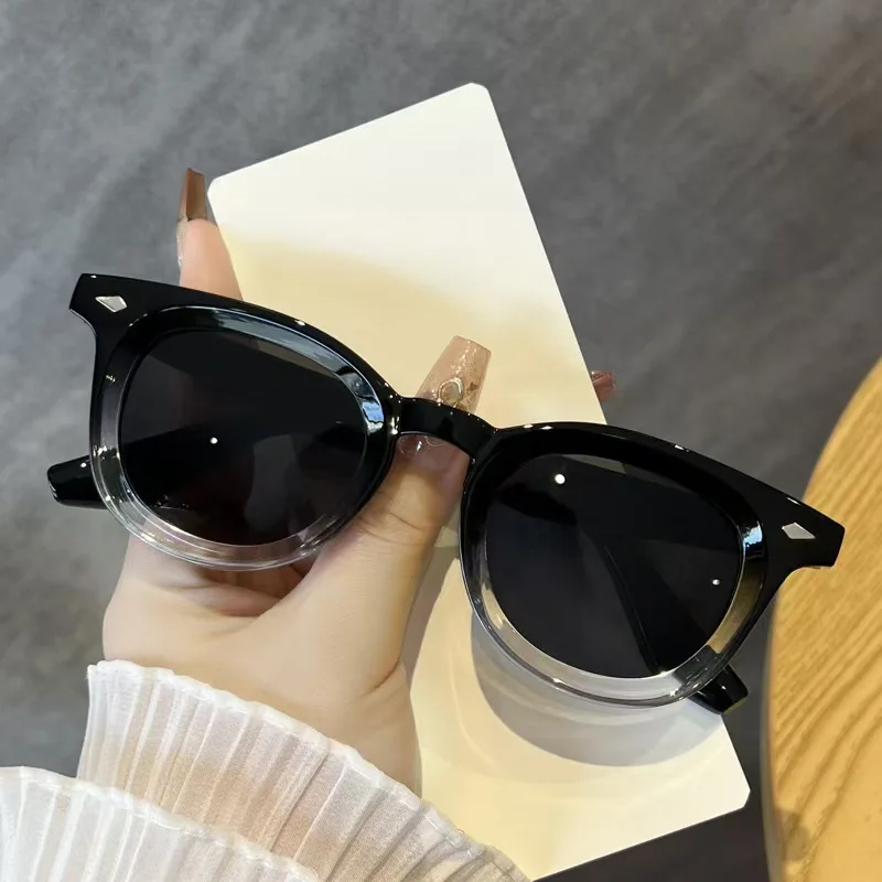Retro Runde Männer Sonnenbrille Mode Klare Ozean Objektiv Shades UV400 Frauen Trend Nieten Gläser – Detail 1