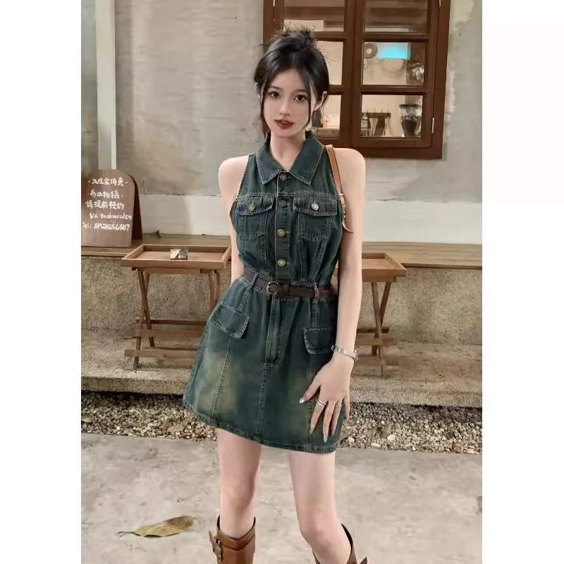 

Retro Hong Kong Style Lapel Sleeveless Denim Vest Dress For Women in Spring 2024 New Waistband Slimming Hip Wrapping Short Skirt