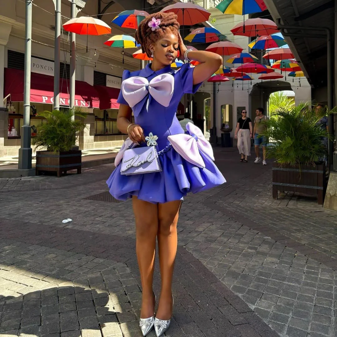 فساتين سويتي بنفسجية قصيرة للنساء مع فيونكة كبيرة لطيفة للفتيات فساتين حفلات أعياد الميلاد للفتيات فستان قصير للتاريخ فساتين قصيرة جديدة