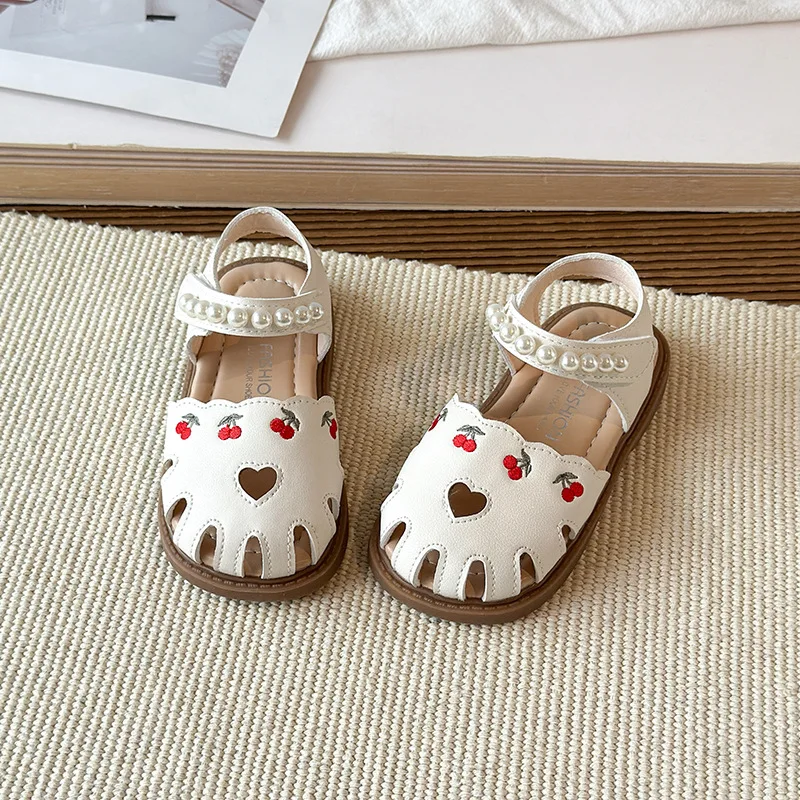 Mumoresip Girls Embroidered Sandals Summer Sweet Hollow-out Pearl Kids Princess Shoes Wedding Party Children School Flat Sandals