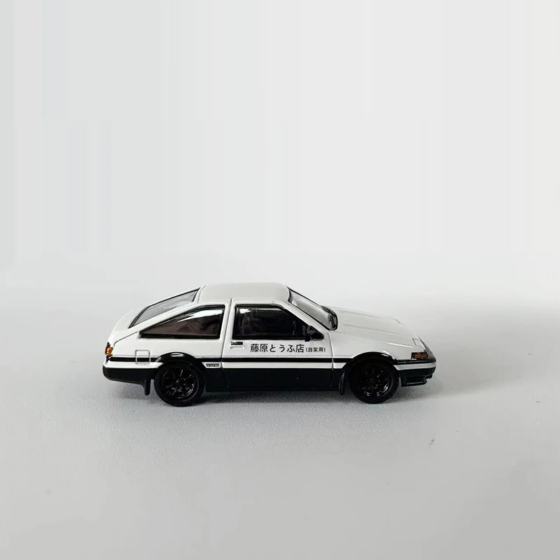 Time Micro Dream รุ่น1:64รถ AE86อัลลอยหล่อเย็นเคลือบคลาสสิก dofu-สีขาวทั้งหมด