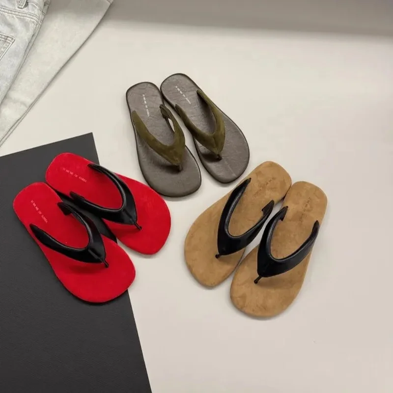 Casual Color Block Fashionable Sandals Women's Summer Slip-On Flip Flops Beach Shoes Anti-Slip Rubber Sole PE Upper PU Insole