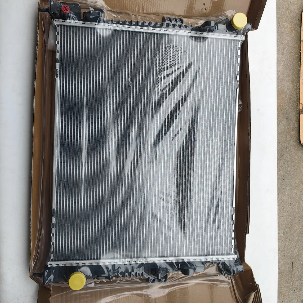 For 2016-2817 3.0V6 68273308AA Automotive radiator