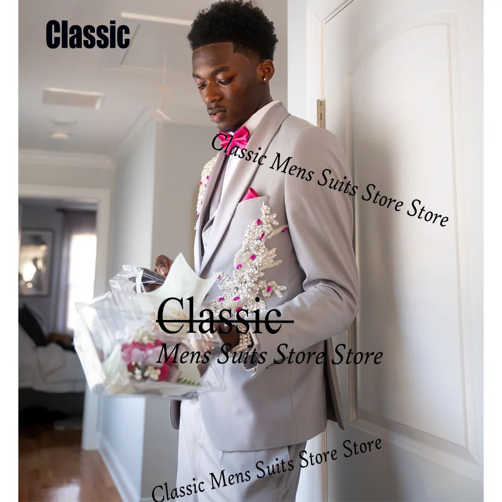 Customized Resplendent Sequin Men Suit Simple Jewelry Crystal Wedding Tuxedos Slim Sparkly hombre 3 Pieces Set Groom Male Blazer