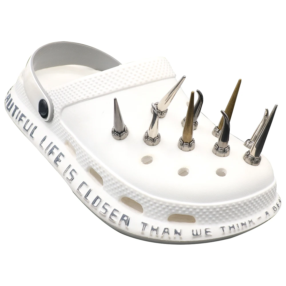 Shoe クロックス Accessories Decorations 지비츠 Charm Pins Buckles Conical Punk Style Metal Hole Sandals Ornament Kids Gift 1 Set 14 Pcs