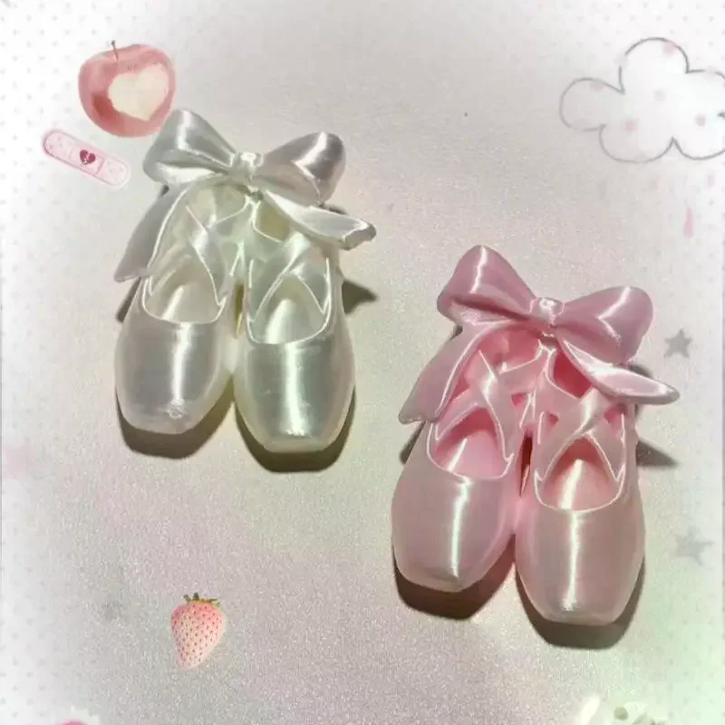 Fashion Ballet Shoes Keychain Haning Ornament Keyring Lovely Pendants Decoration For Headphone Cable Storage