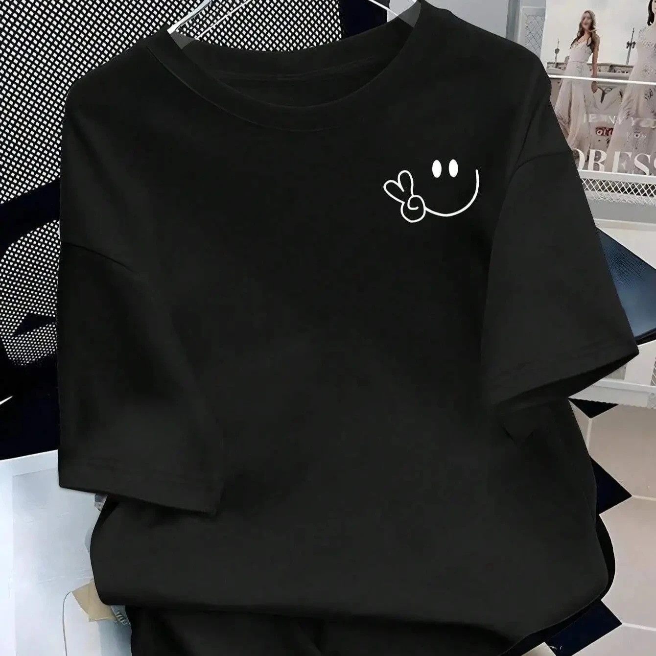 Minimalist Peace Sign Smile Face Graphic T Shirt Men Women Simple Small Print Short Sleeve Tee Casual Loose Daily Unisex Tops