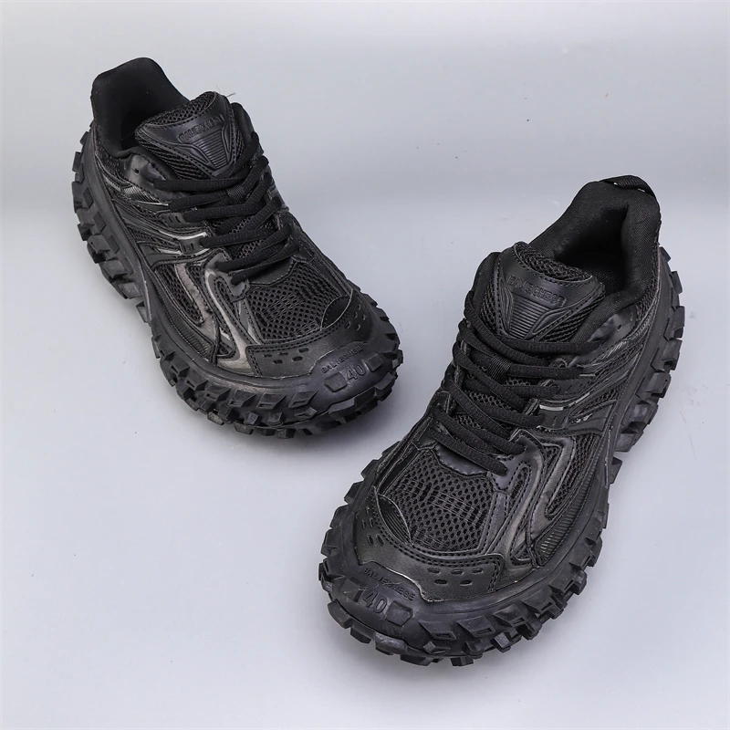 

2024 New Mesh Shoes, Outdoor Casual Shoes, Sports Shoes, Heightened Little White Shoes, Thick Sole Running Shoes