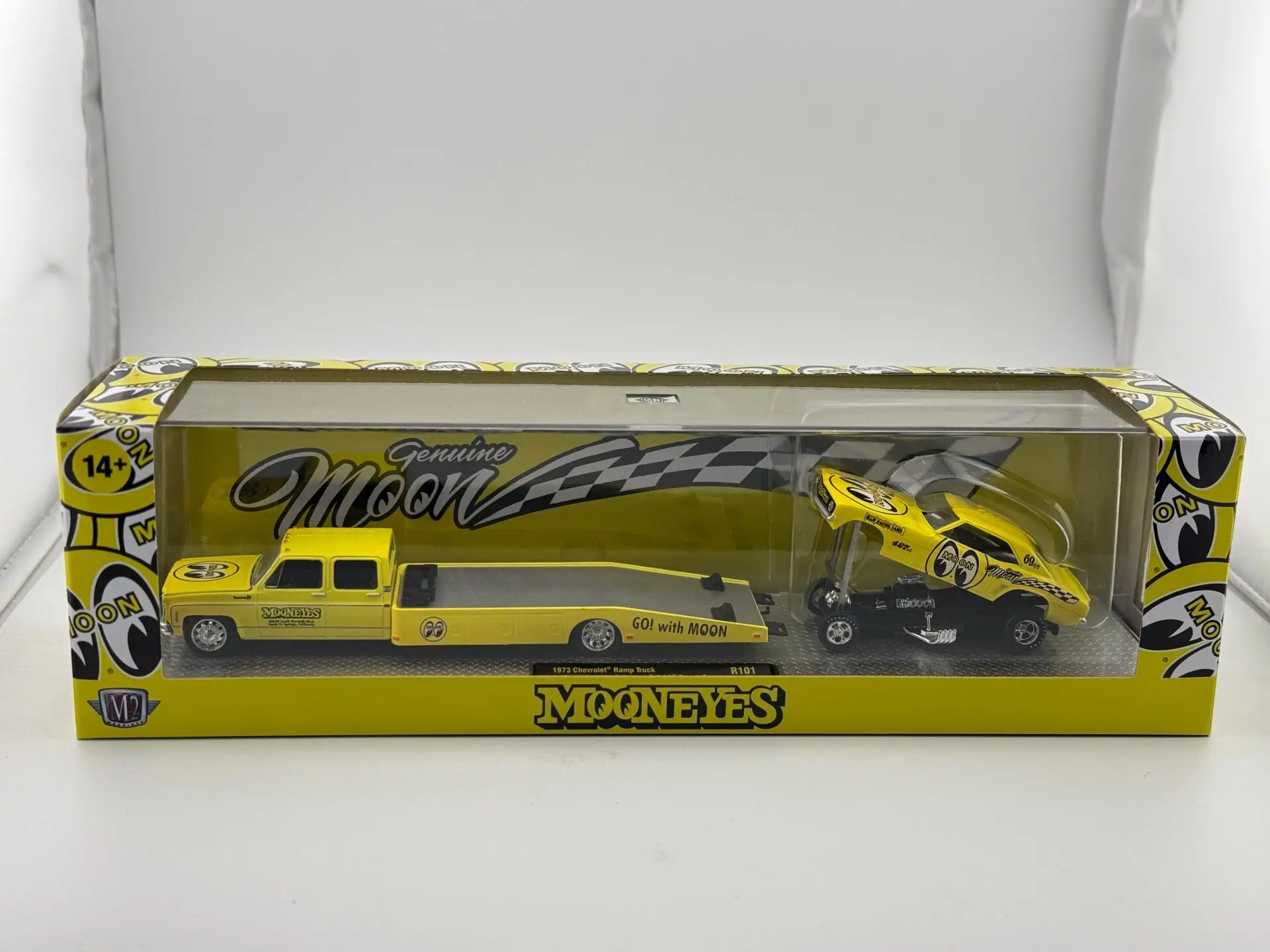 modele-de-voiture-en-alliage-mooneyes-1973-echelle-1-64-machines-m2-diecast