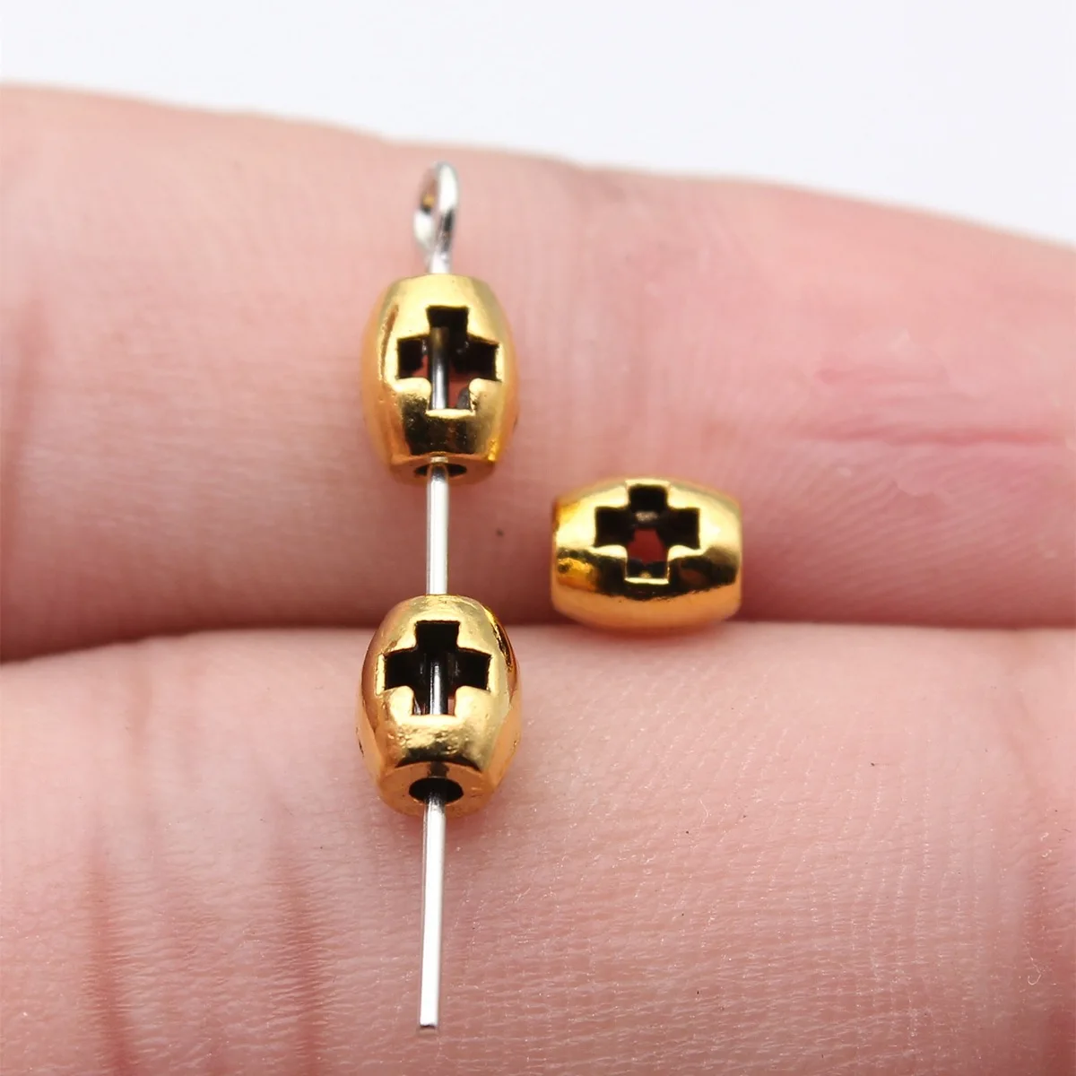 80pcs 6x5x5mm(0.24x0.2x0.2inch) 6 Colors Cross Small Hole Beads Spacer Beads DIY Hand Crafts Jewelry