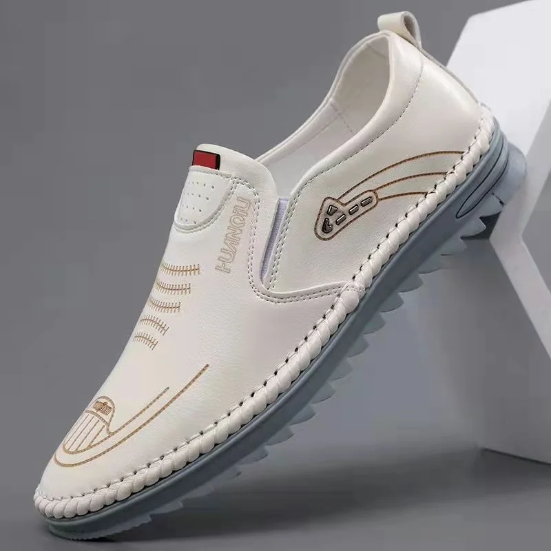 

Non Slip Breathable Shoes Fashion Men Casual Flat Shoes Outdoor Soft Soled Travel Sneakers Leather Men Business