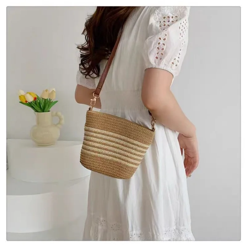 

Striped Crossbody Bag Summer New Straw Weaving Small Bag Outdoor Vacation Travel Fashion Casual Shoulder Small Backpack Lining