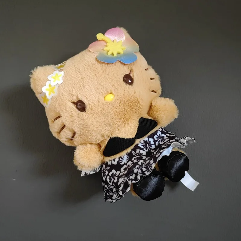 

Милый Hello Kitty Kuromi My Melody Cinnamoroll Pochacco Гавайский цветок Одежда Яйцо Цветок Черная кожа Кошка Плюшевая игрушка Подвеска Подарок