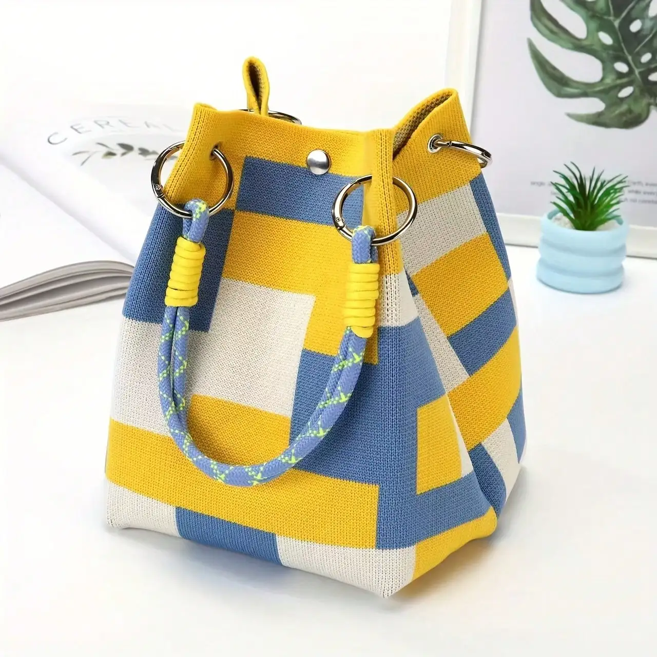 

New Fashion Women Handbag - Multifunctional Shoulder Bag With Secure Buckle Closure Design, Small Capacity Tote Bag, Wrist Bag, Wallet, Storage Bag, Suitable For Travel, Outdoor, Commuting And Daily Use, Sturdy Handle, Fashion Accessories