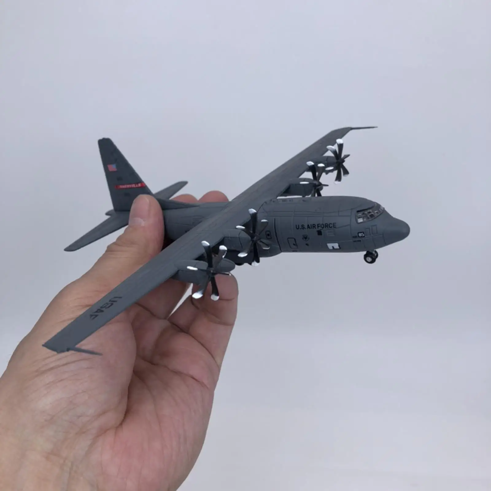 Avion de transport moulé sous pression pour étagère de pièce, décoration de bureau, C130, 1:200